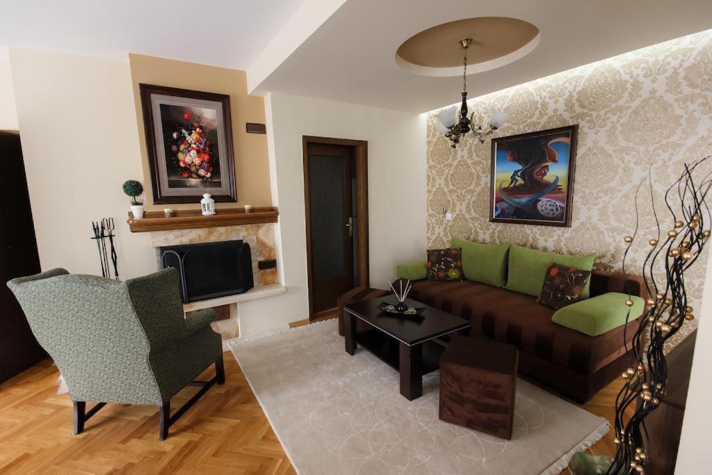 Hotel Villa Alexander Skopje Zewnętrze zdjęcie